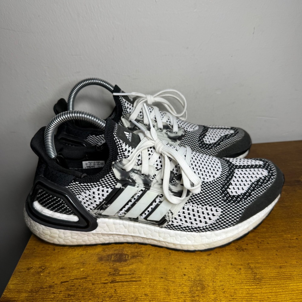 Adidas Ultraboost 19 Running Shoes Mens Size 7 Black White G54009